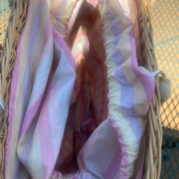 Raffia Tote with pale pink lining - Picture 2 of 5